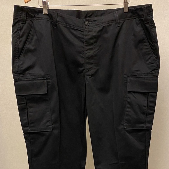Lands’ End 18W Cargo Pants Black Womens Mid Rise Oeko-Tex UPF Hiking Active - Picture 3 of 11